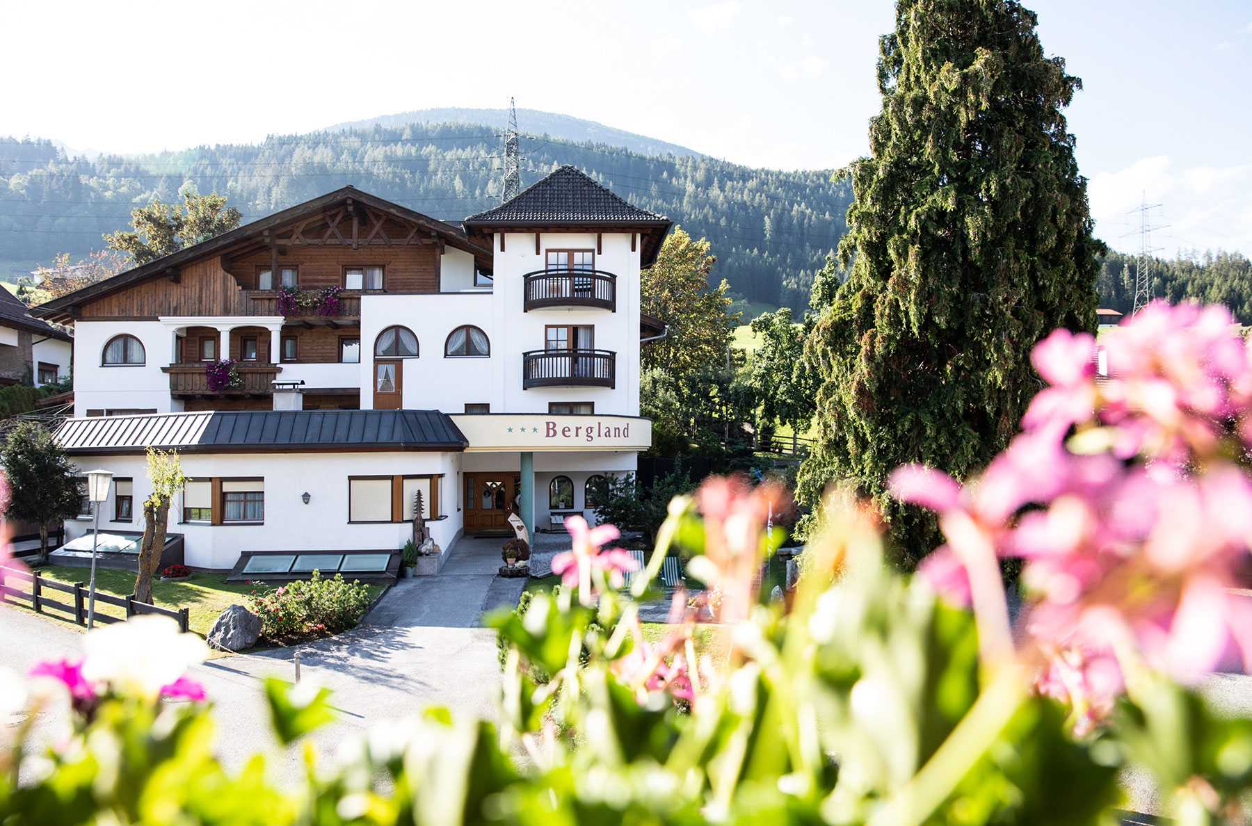 Ferienhotel Bergland in Arzl im Pitztal, Austria