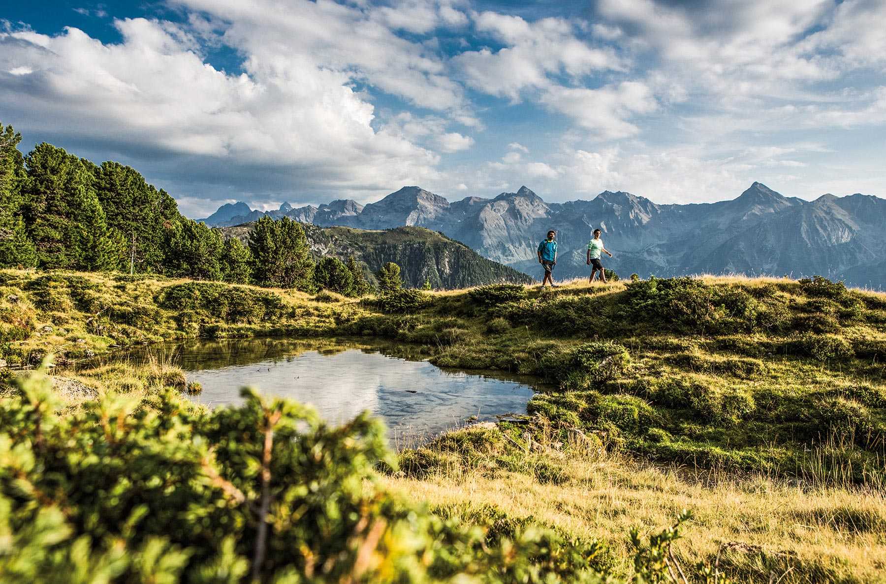 Wandern zwischen Almwiesen und Bergseen
